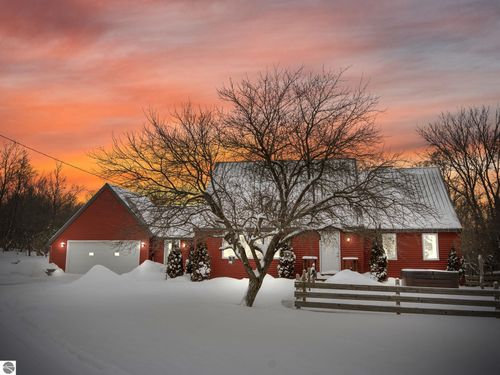 10778 Hibma Road, Tustin, MI, 49688 | Card Image