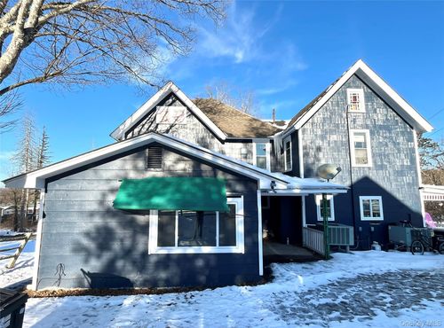 3-12 Church St, Rock Glen, NY, 14550-9804 | Card Image