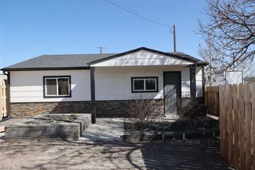 613 Dupuyer Ave, Valier, MT, 59486-5544 | Card Image