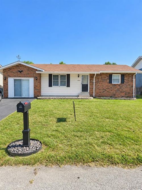 2005 Louise Ave, Cahokia, IL, 62206-2521 | Card Image