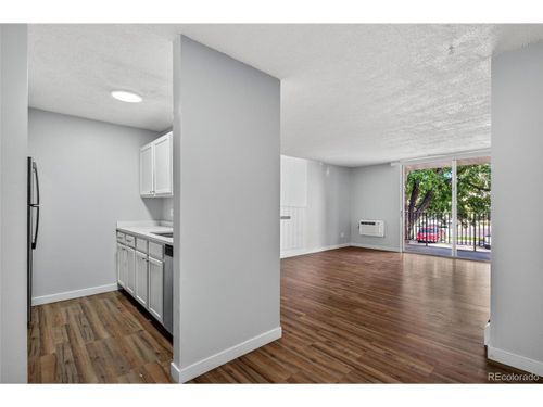 214a-2281 S Vaughn Way, Aurora, CO, 80014-1378 | Card Image