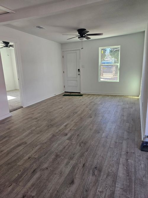 2426 S Tyler St, Dallas, TX, 75224-1760 | Card Image