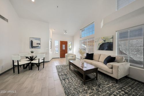 11832 E Clinton St, Scottsdale, AZ, 85259-4101 | Card Image