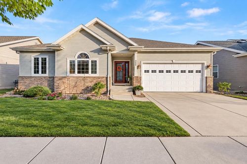 9508 Dregers Way, Verona, WI, 53593-9190 | Card Image
