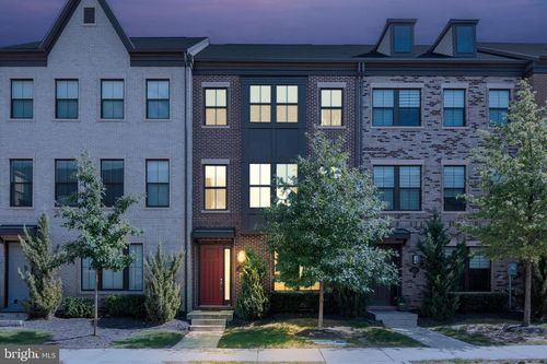 3055 Alan Shepard St, HERNDON, VA, 20171-4196 | Card Image