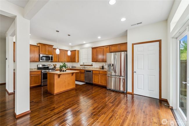 23003 42 Nd Dr Se, House other with 4 bedrooms, 3 bathrooms and null parking in Bothell WA | Image 4