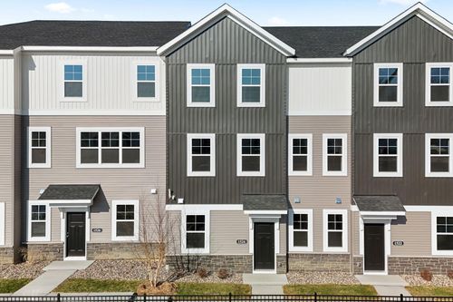 1521 Trellis Ln, Saint Paul, MN, 55101 | Card Image