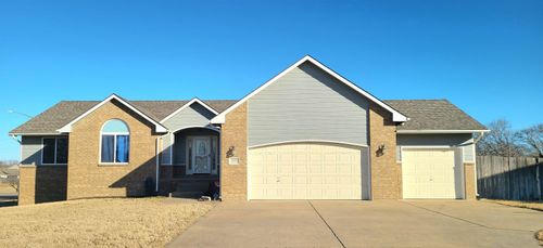 105 Primrose Ct, Rose Hill, KS, 67133-8215 | Card Image