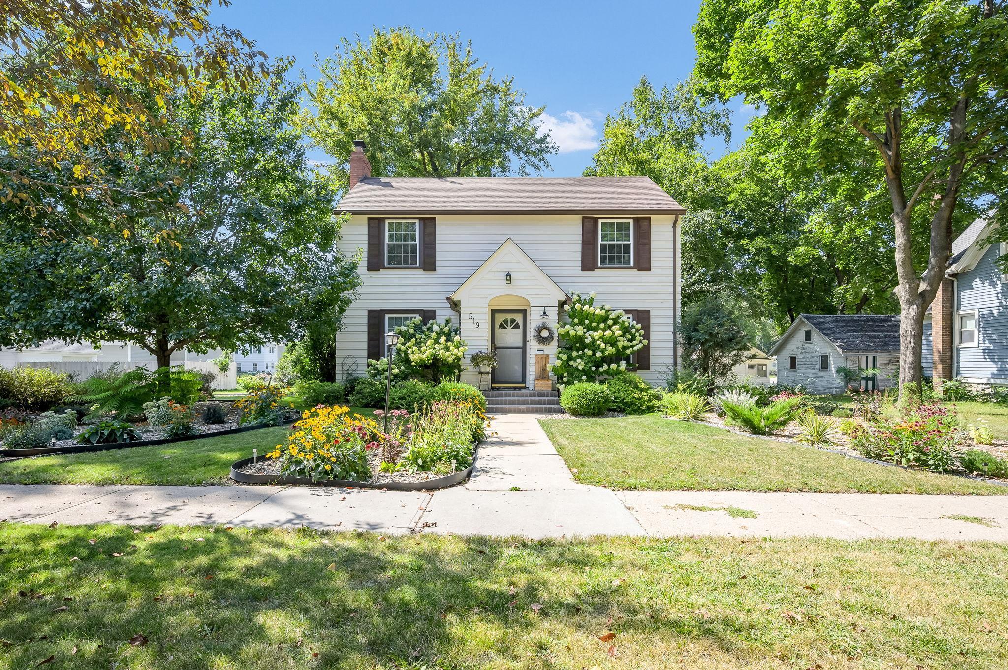 Nicollet St, Blue Earth, MN 56013