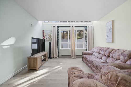 28-20307 53 Ave, Langley, BC, V3A6S8 | Card Image