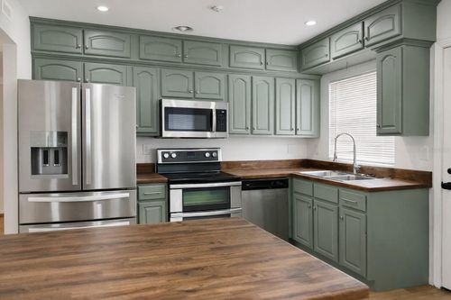 630 Tam O Shanter Dr, ORLANDO, FL, 32803-6949 | Card Image