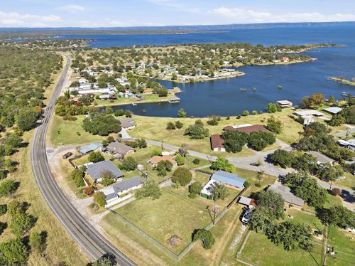 201 Iris Ln, Buchanan Dam, TX, 78609-4475 | Card Image