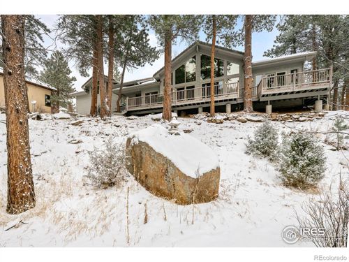 880 W Elkhorn Avenue, Estes Park, CO, 80517 | Card Image