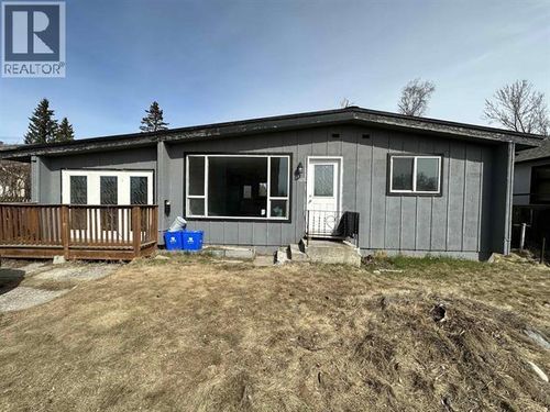 1274 20th Ave, Prince George, BC, V2L4A9 | Card Image