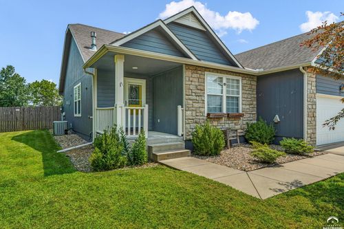 931 E 14th Ter, Eudora, KS, 66025-7901 | Card Image