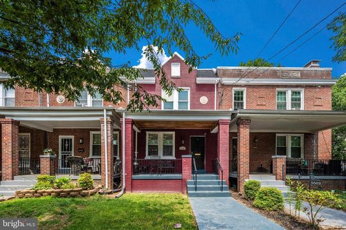 5520 Kansas Ave Nw, WASHINGTON, DC, 20011-5204 | Card Image