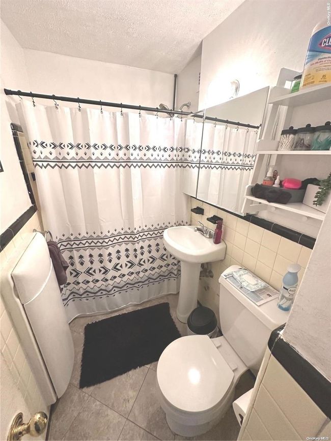APT-4 - 98-51 64 Th Ave, Home with 1 bedrooms, 1 bathrooms and null parking in Rego Park NY | Image 9