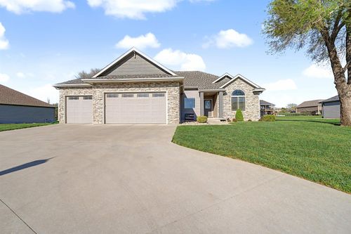 2601 Aberdeen Ln, Salina, KS, 67401-7171 | Card Image