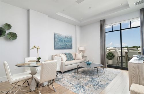 306-101 8th St S, NAPLES, FL, 34102-6121 | Card Image