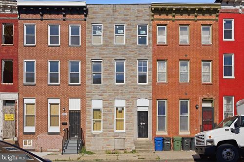 1328 N Carey St, BALTIMORE, MD, 21217-2705 | Card Image
