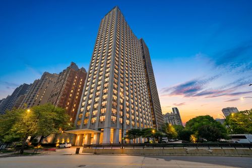23e-1550 N Lake Shore Dr, Chicago, IL, 60610-6605 | Card Image