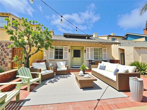 25 9th St, Hermosa Beach, CA, 90254 | Card Image