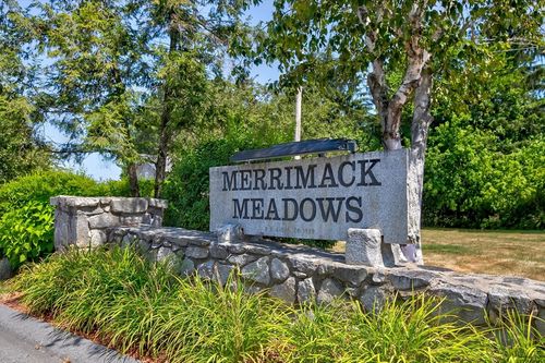 64-64 Merrimack Meadows Ln, Tewksbury, MA, 01876-1076 | Card Image
