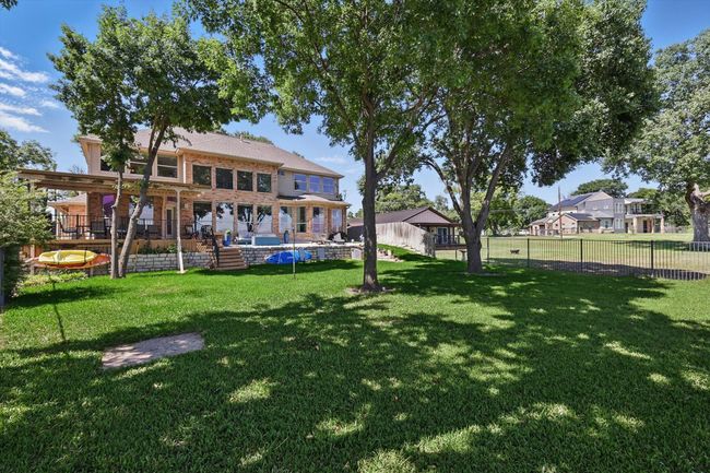 8913 Sunrise Point Ct, House other with 4 bedrooms, 4 bathrooms and null parking in Fort Worth TX | Image 8