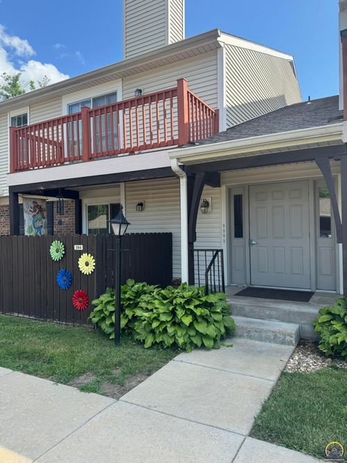 204-3039 Sw Maupin Ln, Topeka, KS, 66614-5304 | Card Image