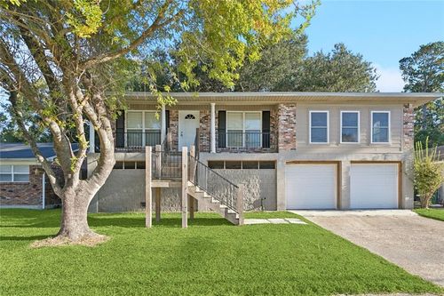 156 Southpark Dr, Slidell, LA, 70458-4745 | Card Image