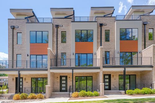 1012 Manor Way, Durham, NC, 27701-4783 | Card Image