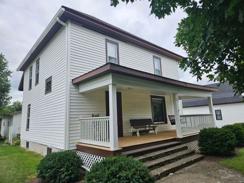 305 N Illinois St, Remington, IN, 47977-8701 | Card Image