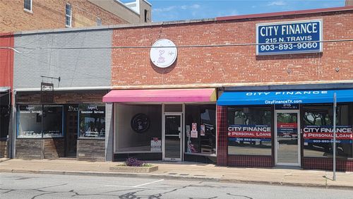 b-215 N Travis St, Sherman, TX, 75090-5922 | Card Image