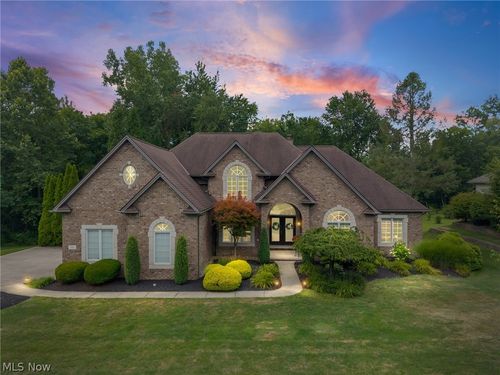 11911 Nottingham Pkwy, North Royalton, OH, 44133 | Card Image