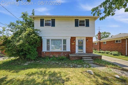 18332 Spring Ct S, Fraser, MI, 48026-4634 | Card Image