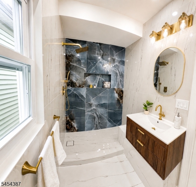 Residential in Roselle Boro 5
