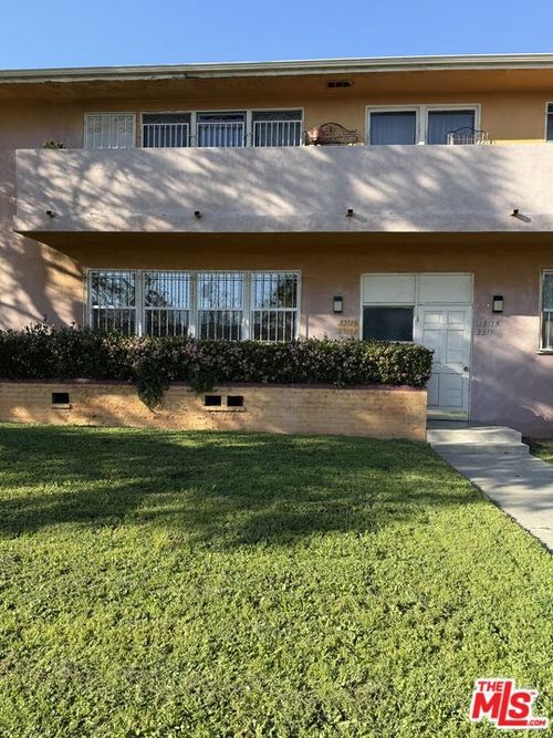 112-3311 1/2 W 78th Street, Los Angeles, CA, 90043 | Card Image