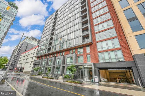 apt-601-1211 Van St Se, WASHINGTON, DC, 20003-4676 | Card Image