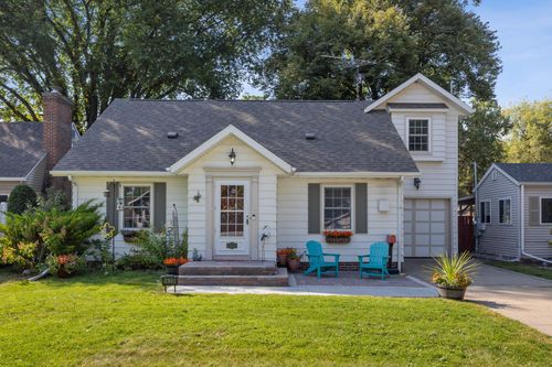 1439 10th St S, Fargo, ND, 58103-4120 | Card Image