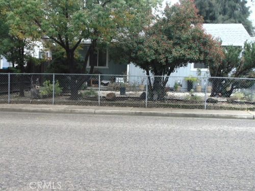 1307 Deborah Dr, Red Bluff, CA, 96080-3949 | Card Image