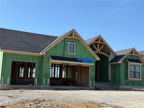 8982 Ginger St, Lenexa, KS, 66227-8111 | Card Image