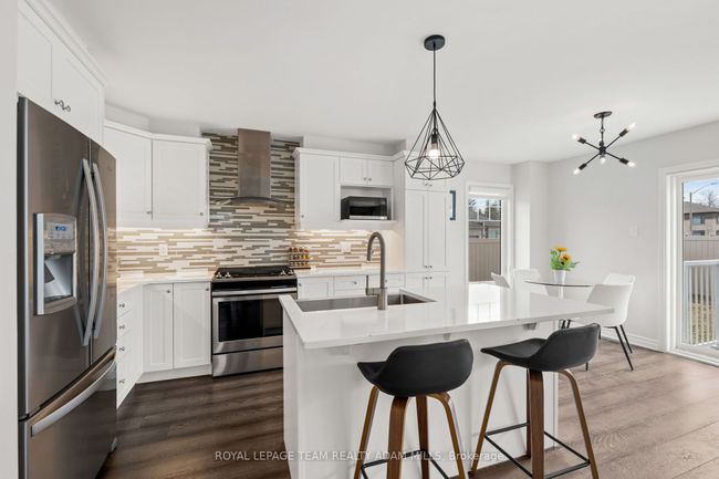 875 Stallion Cres, House other with 5 bedrooms, 4 bathrooms and 2 parking in Stittsville ON | Image 17
