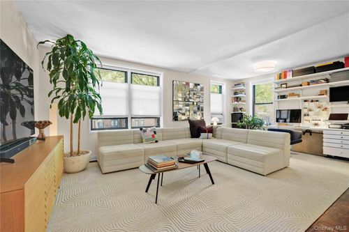 1c-7423 Ridge Blvd, Brooklyn, NY, 11209-2330 | Card Image
