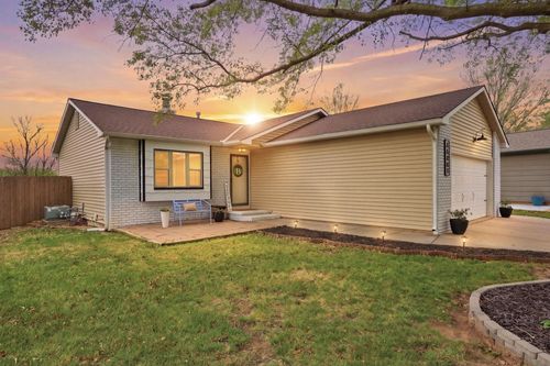 11207 W Delano St, Wichita, KS, 67212 | Card Image