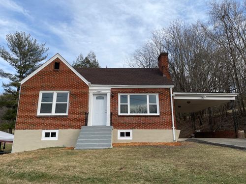 3408 Moran St Se, Roanoke, VA, 24014-5831 | Card Image