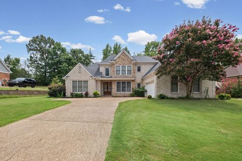 10505 Pisgah Forest Ln, Cordova, TN, 38016-5429 | Card Image