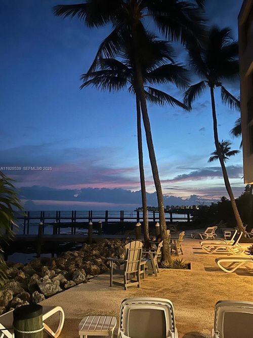 229-87455 Old Hwy, Islamorada, FL, 33036-3065 | Card Image