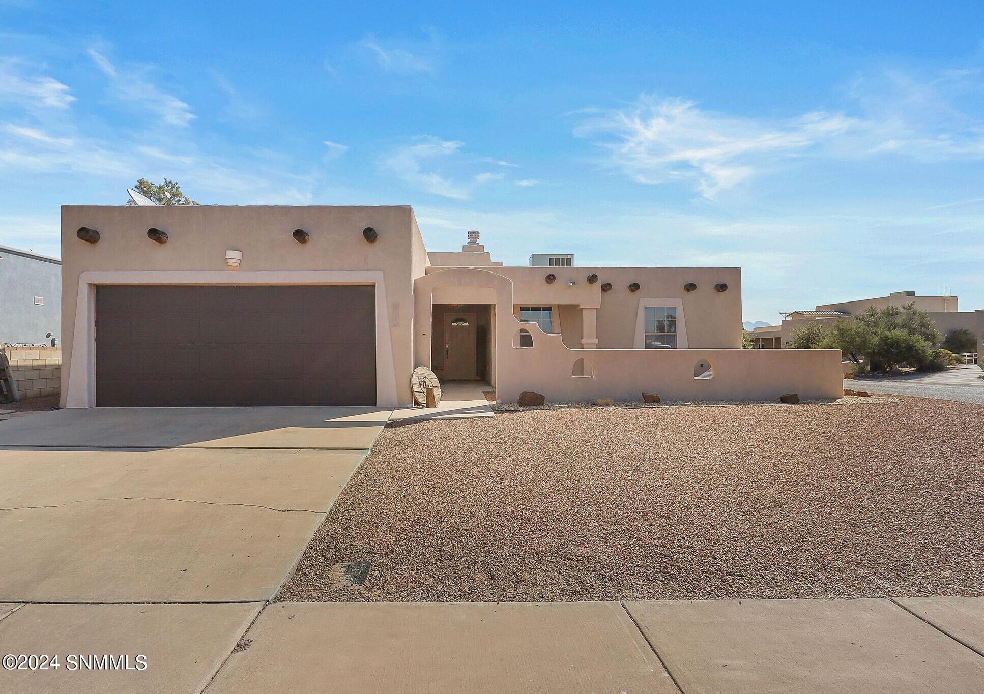 Corn Dr, Las Cruces, NM 88001