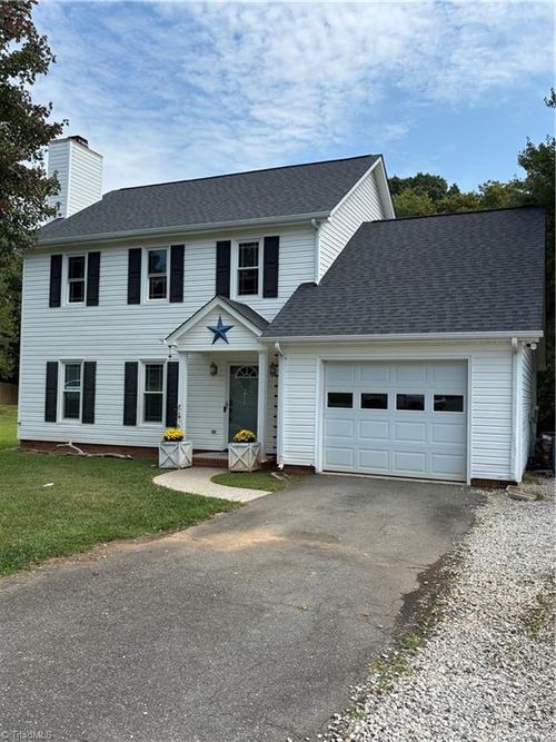 9009 Stamford Club Ct, Rural Hall, NC, 27045-9444 | Card Image