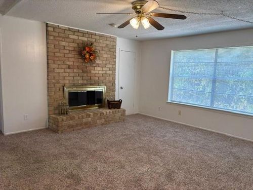 5357 Wonder Dr, Fort Worth, TX, 76133-1936 | Card Image